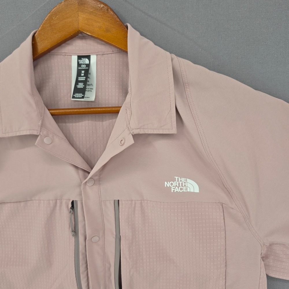 The North Face Womens Lightrange Short Sleeve Shirt Rose Dawn Pink Medium NEW